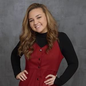 Meet your Posher, Isabella